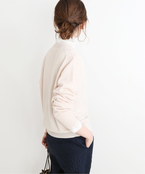 IENA(イエナ)の「カシミヤクルーネックカーディガン◆(ニット/セーター・レディース・グレー/ナチュラル/ネイビー/ピンク・FREE)」の9枚目の写真