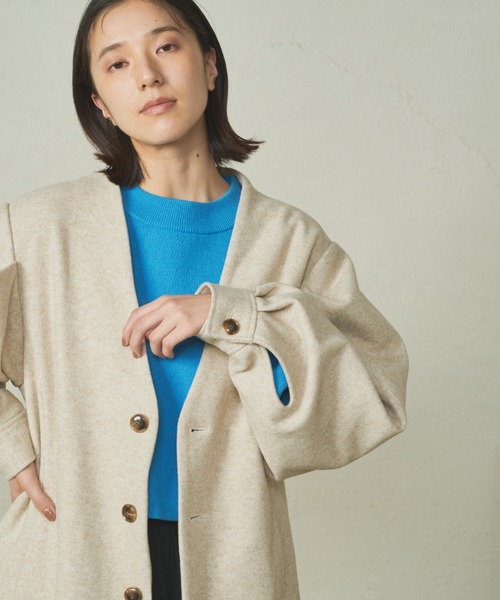 CIAOPANIC（チャオパニック）の「【UNSPARE/アンスペア】ショルダータックジャケット/WEB・一部店舗限定（ノーカラーコート・レディース・ベージュ/モカ・FREE）」の21枚目の写真