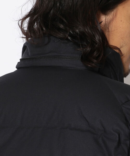 DESCENTE ALLTERRAIN（デサント　オルテライン）の「＜DESCENTE ALLTERRAIN/デサントオルテライン＞ MIZUSAWA DOWN GORE-TEX AMBIT 水沢ダウンジャケット"ゴアテックスアンビット" DAMSGK34U（ダウンジャケット/コート・メンズ・ブラック・SMALL/MEDIUM/LARGE/X-LARGE）」の9枚目の写真