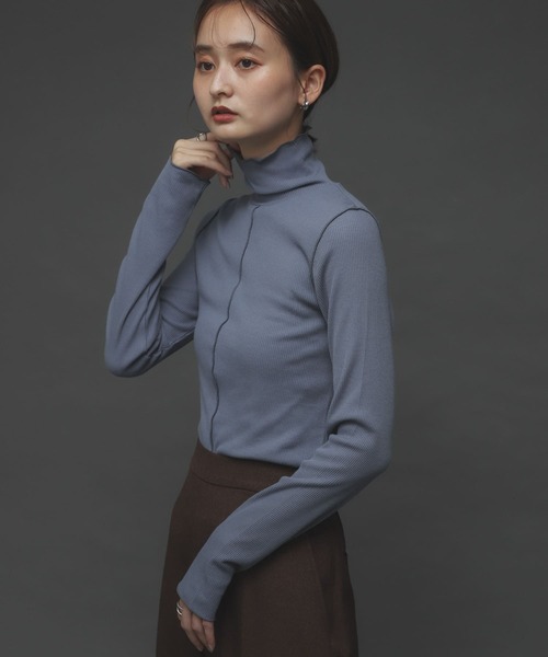 SENSE OF PLACE by URBAN RESEARCH（センスオブプレイスバイアーバンリサーチ）の「『UR TECH』 リブハイネックトップ（Tシャツ/カットソー・レディース・ブラック/アイボリー/ライトブルー・ONE）」の5枚目の写真