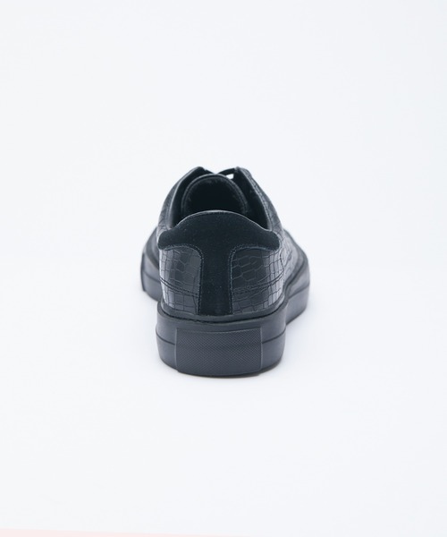 UNITED TOKYO（ユナイテッドトウキョウ）の「Emboss sneaker（スニーカー・メンズ・ホワイト/ブラック・1/2/3）」の21枚目の写真