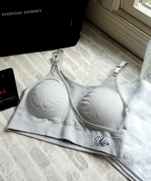 SweetMommy(スウィートマミー)の「24時間育乳 デイ&ナイト「育てる」ブラ(ナイトブラ・レディース・ライトグレー/ブラック/ベビーピンク/ピンク・LL/M/L/3L)」の8枚目の写真