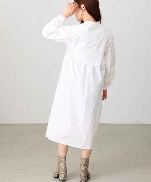 MILKFED.（ミルクフェド）の「SIDE RIBBON SHIRT DRESS（ワンピース・レディース・ホワイト/ブラック/ライトグリーン・ONE SIZE）」の18枚目の写真