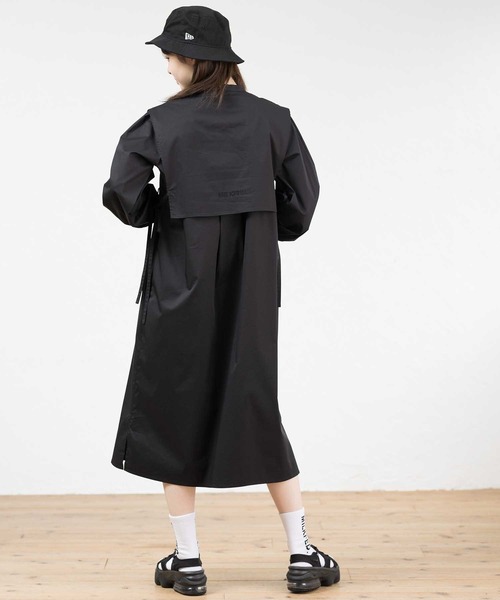 MILKFED.（ミルクフェド）の「SIDE RIBBON SHIRT DRESS（ワンピース・レディース・ホワイト/ブラック/ライトグリーン・ONE SIZE）」の22枚目の写真
