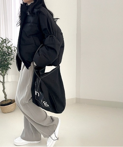 BEIDELLI（ベイデリー）の「[BELLIDE MADE] オーバーフィットストリングショートパディング（ダウンジャケット/コート・レディース・ブラック/グレー/アイボリー・FREE）」の15枚目の写真