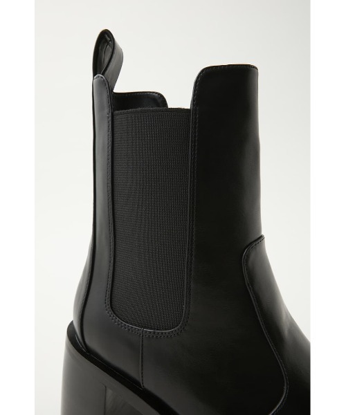 MOUSSY（マウジー）の「ROUND TOE HEEL ブーツ（ブーツ・レディース・ライトベージュ/ブラック・MEDIUM/SMALL/LARGE）」の9枚目の写真