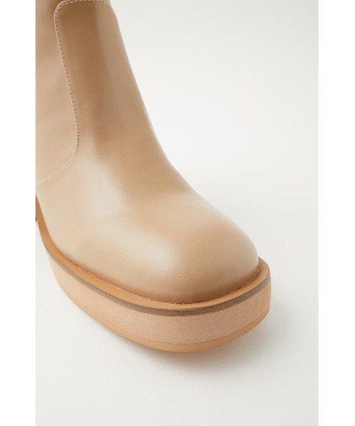 MOUSSY（マウジー）の「ROUND TOE HEEL ブーツ（ブーツ・レディース・ライトベージュ/ブラック・MEDIUM/SMALL/LARGE）」の17枚目の写真