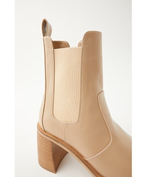MOUSSY（マウジー）の「ROUND TOE HEEL ブーツ（ブーツ・レディース・ライトベージュ/ブラック・MEDIUM/SMALL/LARGE）」の18枚目の写真