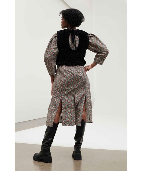 Firsthand（ファーストハンド）の「Firsthand/ファーストハンド Ganni / ガニー　Printed Organic Cotton Midi Dress / プリントコットンワンピース（ワンピース・レディース・ブラック・36）」の3枚目の写真