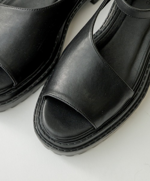 mystic(ミスティック)の「チャンキーソールサンダル(サンダル・レディース・ブラック・38/36/37)」の5枚目の写真