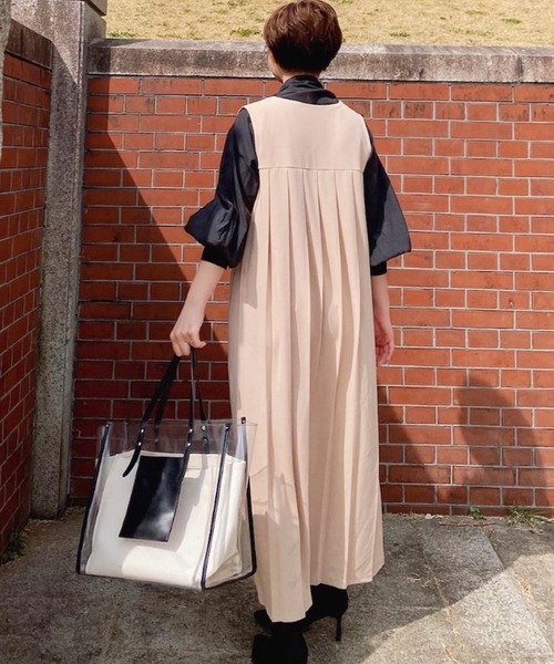 CIENA(シエナ)の「バックプリーツロングジャンスカ(ジャンパースカート・レディース・ライトグレー/ベージュ/ブラック・FREE)」の5枚目の写真