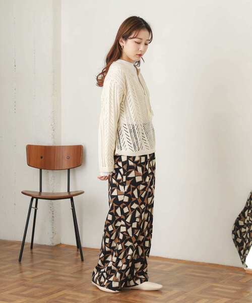 SENSE OF PLACE by URBAN RESEARCH（センスオブプレイスバイアーバンリサーチ）の「キーネックメッシュセーター（ニット/セーター・レディース・ブラック/イエロー/オフホワイト・ONE）」の12枚目の写真