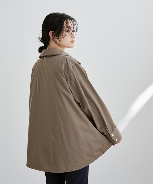 ADAM ET ROPE'（アダムエロペ）の「【アウトレット店舗・WEB限定】キルティングライナー付きタウンパーカー（マウンテンパーカー・レディース・チャコールグレー/ブラック/オリーブ・FREE）」の9枚目の写真