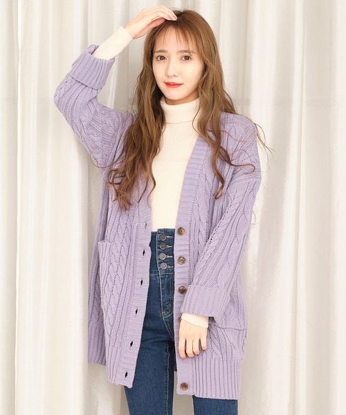 TITTY&CO.（ティティーアンドコー）の「ケーブルロングカーディガン（カーディガン/ボレロ・レディース・ライトブルー/オフホワイト/ピンク・FREE）」の2枚目の写真