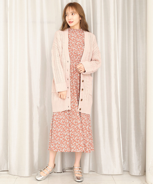 TITTY&CO.（ティティーアンドコー）の「ケーブルロングカーディガン（カーディガン/ボレロ・レディース・ライトブルー/オフホワイト/ピンク・FREE）」の7枚目の写真