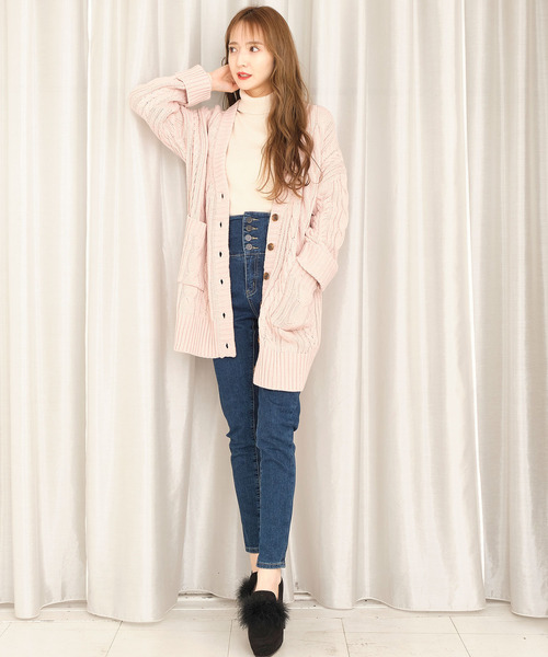 TITTY&CO.（ティティーアンドコー）の「ケーブルロングカーディガン（カーディガン/ボレロ・レディース・ライトブルー/オフホワイト/ピンク・FREE）」の13枚目の写真