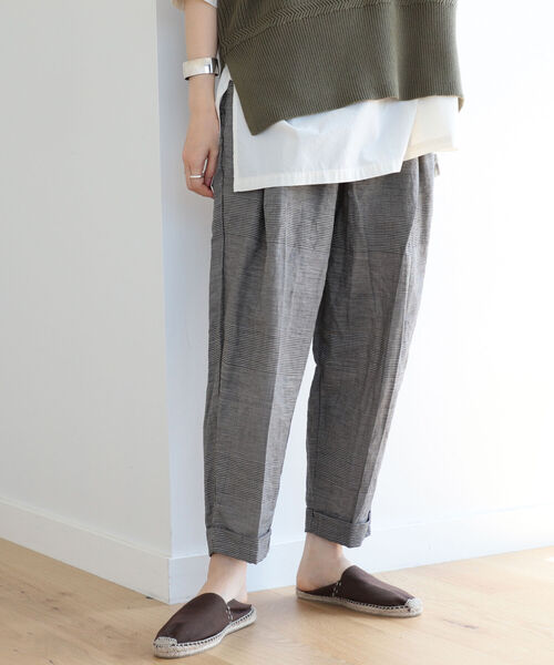 BEAMS BOY/ チェック ワンプリーツ テーパードパンツ BEAMS BOY（ビームスボーイ）の「BEAMS BOY/ チェック ワン