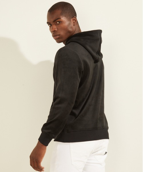 Guess（ゲス）の「Bonded Velvet Hoodie（パーカー・メンズ・ブラック/ホワイト・SMALL/MEDIUM/LARGE/X-LARGE）」の5枚目の写真
