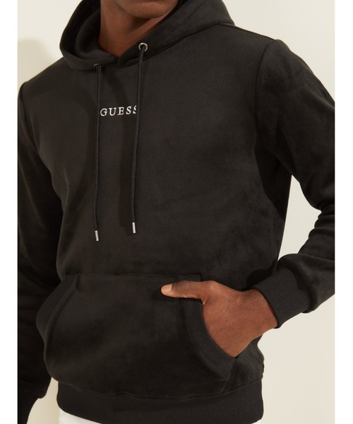 Guess（ゲス）の「Bonded Velvet Hoodie（パーカー・メンズ・ブラック/ホワイト・SMALL/MEDIUM/LARGE/X-LARGE）」の4枚目の写真