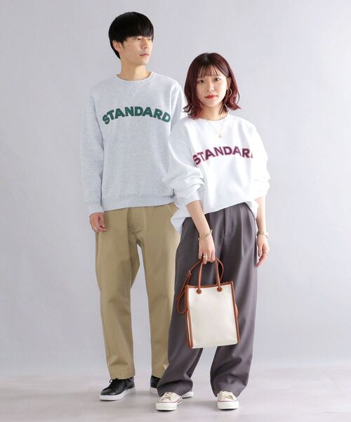 Russell Athletic（ラッセルアスレティック）の「*【SHIPS別注】RUSSELL ATHLETIC: 刺繍ライク カレッジ プリント スウェット (トレーナー)（スウェット・メンズ・ホワイト/ブラック/グレー/ロイヤルブルー・SMALL/MEDIUM/LARGE/X-LARGE）」の5枚目の写真