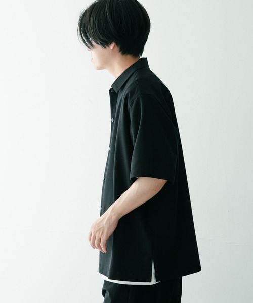 ITEMS URBANRESEARCH(アイテムズ アーバンリサーチ)の「TRストレッチ 半袖シャツ(シャツ/ブラウス・メンズ・ブラック/ベージュ/グレー/ブルー・MEDIUM/LARGE)」の7枚目の写真