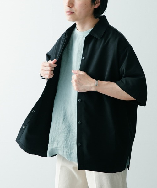 ITEMS URBANRESEARCH(アイテムズ アーバンリサーチ)の「TRストレッチ 半袖シャツ(シャツ/ブラウス・メンズ・ブラック/ベージュ/グレー/ブルー・MEDIUM/LARGE)」の14枚目の写真