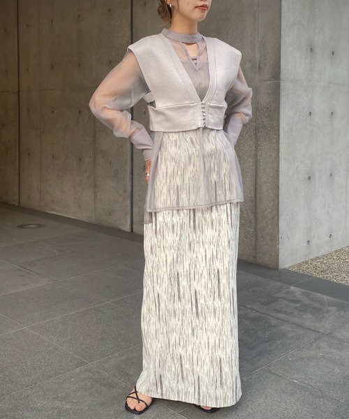 &g'aime（アンジェム）の「【&g’aime】ショートニットベスト（ベスト・レディース・グレイッシュベージュ/チャコールグレー・FREE）」の18枚目の写真