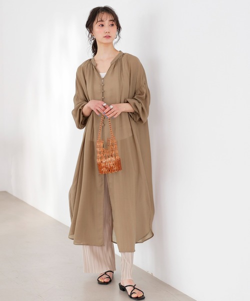 GeeRA(ジーラ)の「ボリューム袖カフタンワンピース(ワンピース・レディース・ブラック/ブルー/モカ・LARGE/MEDIUM/X-LARGE)」の17枚目の写真