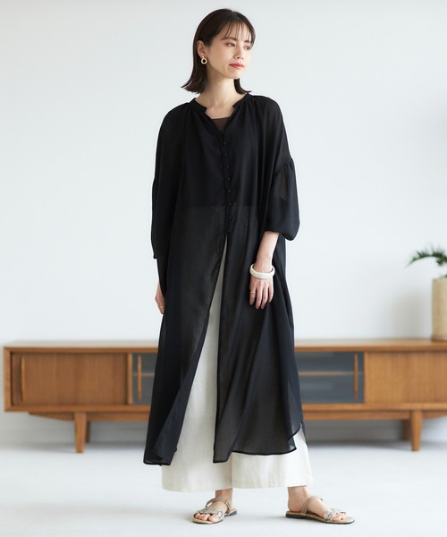 GeeRA(ジーラ)の「ボリューム袖カフタンワンピース(ワンピース・レディース・ブラック/ブルー/モカ・LARGE/MEDIUM/X-LARGE)」の4枚目の写真