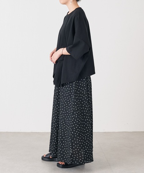 BEARDSLEY（ビアズリー）の「裾ランダムTシャツ（Tシャツ/カットソー・レディース・ブラック/オフホワイト/アイボリー・FREE）」の4枚目の写真