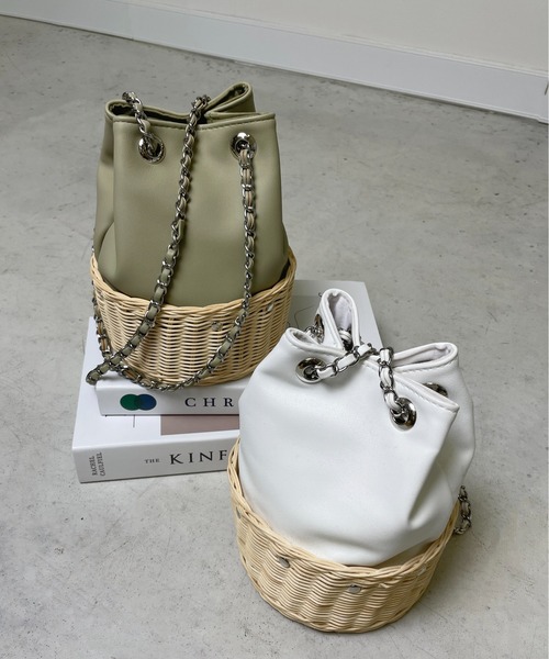 StyleSea（スタイルシー）の「フェイクレザードッキングカゴバッグ（ショルダーバッグ・レディース・ホワイト/ブラック/カーキ/イエロー・FREE）」の17枚目の写真