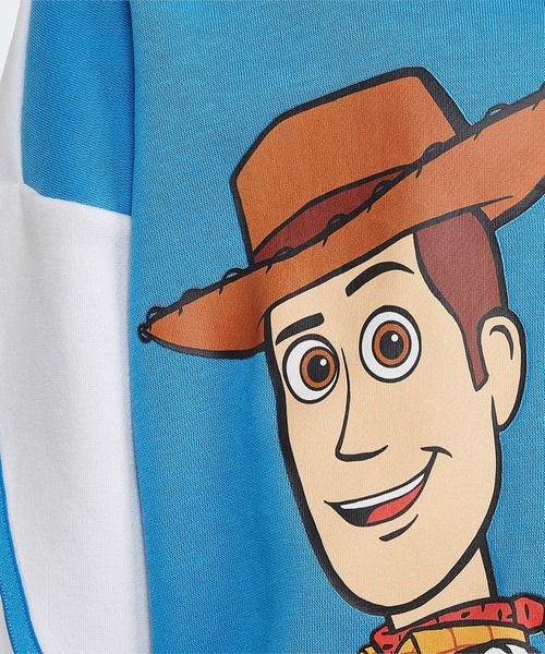 adidas（アディダス）の「adidas × Disney トイ・ストーリー クルーネック スウェットシャツ / トレーナー / アディダス（キッズ/子供用）（スウェット・キッズ・ブルー系その他・140/110/120/130/100）」の4枚目の写真