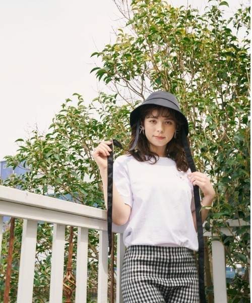 MIRO AMURETTE(ミロアミュレット)の「niwatori embroidery T-shirt(Tシャツ/カットソー・レディース・ホワイト×レッド/ホワイト×ネイビー・FREE)」の15枚目の写真