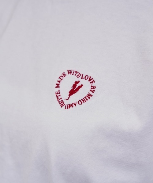 MIRO AMURETTE(ミロアミュレット)の「niwatori embroidery T-shirt(Tシャツ/カットソー・レディース・ホワイト×レッド/ホワイト×ネイビー・FREE)」の8枚目の写真