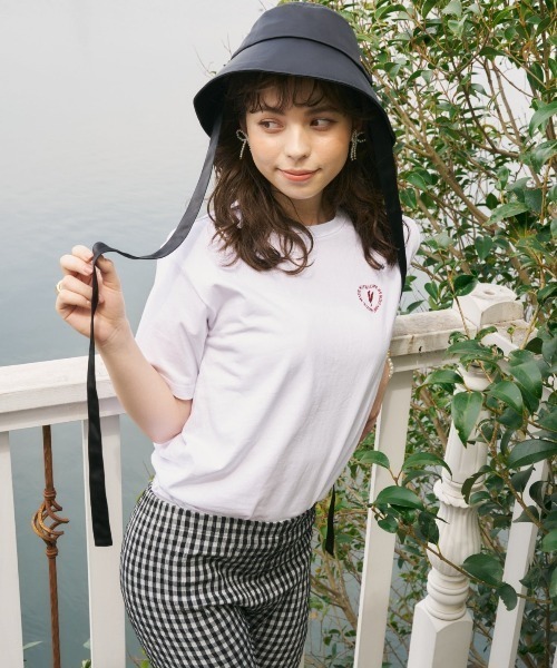 MIRO AMURETTE(ミロアミュレット)の「niwatori embroidery T-shirt(Tシャツ/カットソー・レディース・ホワイト×レッド/ホワイト×ネイビー・FREE)」の13枚目の写真