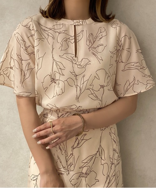 apres jour clair(アプレジュールクレア)の「【apres jour clair】【SETUP可能】アソート2WAYブラウス【ZOZOTOWN限定アイテム】(シャツ/ブラウス・レディース・ベージュ/アイボリー/ライトベージュ・X-LARGE/フリー)」の6枚目の写真