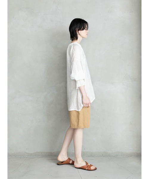 enchainement(アンシェヌマン)の「Cotton Linen Short Pants(その他パンツ・レディース・キャメル/オフホワイト/ブラック・1/2)」の13枚目の写真
