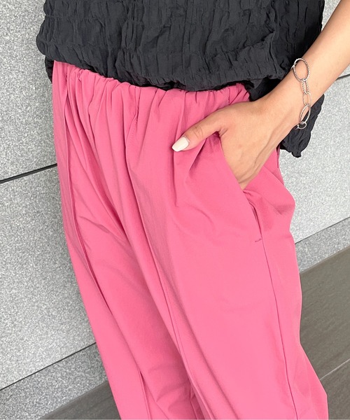 StyleSea(スタイルシー)の「クールタッチセンタータックストレッチストレートパンツ(スラックス・レディース・ブラック/ベージュ/カーキ/ピンク・FREE)」の5枚目の写真