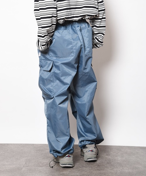 SUPERTHANKS（スーパーサンクス）の「ワンポイント ナイロン カーゴ