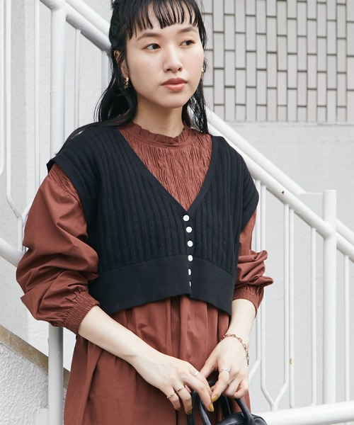 CRAFT STANDARD BOUTIQUE（クラフトスタンダードブティック）の「2WAY ニットベスト　＊◆（ベスト・レディース・ブラック/パープル/ダークグレー/キャメル・FREE）」の2枚目の写真