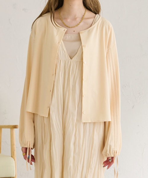 Ambre Neige(アンブルネージュ)の「シャーリングシャツ/【WEB/EC限定商品】(シャツ/ブラウス・レディース・アイボリー/モカ・FREE)」の12枚目の写真