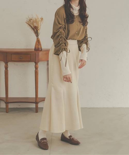 Ambre Neige(アンブルネージュ)の「シャーリングシャツ/【WEB/EC限定商品】(シャツ/ブラウス・レディース・アイボリー/モカ・FREE)」の18枚目の写真