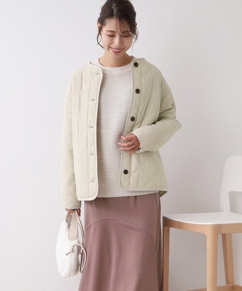 DRESKIP（ドレスキップ）の「◆【撥水/吸湿発熱】今年は断然ショート丈！　キルトジャケット（ブルゾン・レディース・ブラック/グレー/カーキ・03/02）」の2枚目の写真