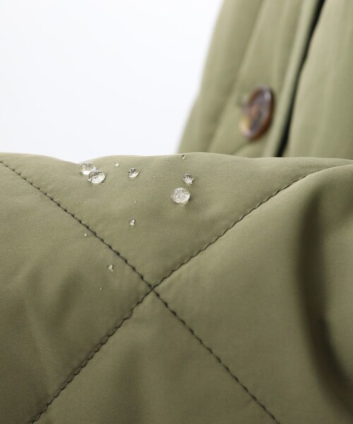 DRESKIP（ドレスキップ）の「◆【撥水/吸湿発熱】今年は断然ショート丈！　キルトジャケット（ブルゾン・レディース・ブラック/グレー/カーキ・03/02）」の13枚目の写真