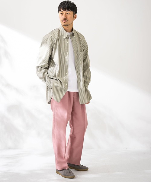 URBAN RESEARCH(アーバンリサーチ)の「カラーストライプルーズB.Dシャツ(シャツ/ブラウス・メンズ・ライトカーキ/バーガンディー・MEDIUM/LARGE)」の4枚目の写真