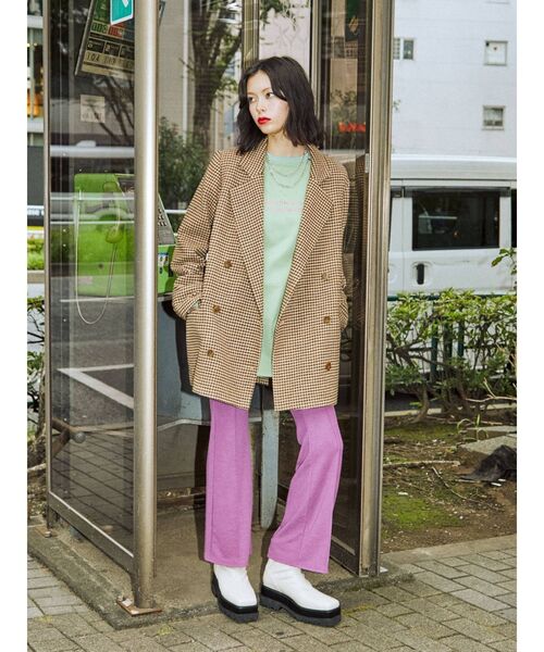 jouetie（ジュエティ）の「センターステッチフィットフレアパンツ（その他パンツ・レディース・ブラック/パープル/レッド/グリーン・MEDIUM）」の6枚目の写真