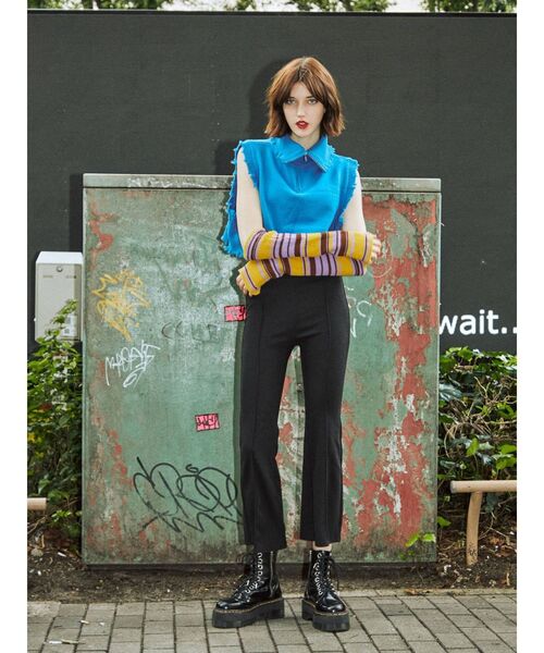 jouetie（ジュエティ）の「センターステッチフィットフレアパンツ（その他パンツ・レディース・ブラック/パープル/レッド/グリーン・MEDIUM）」の8枚目の写真