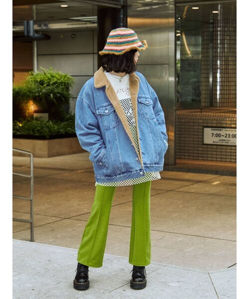 jouetie（ジュエティ）の「センターステッチフィットフレアパンツ（その他パンツ・レディース・ブラック/パープル/レッド/グリーン・MEDIUM）」の15枚目の写真