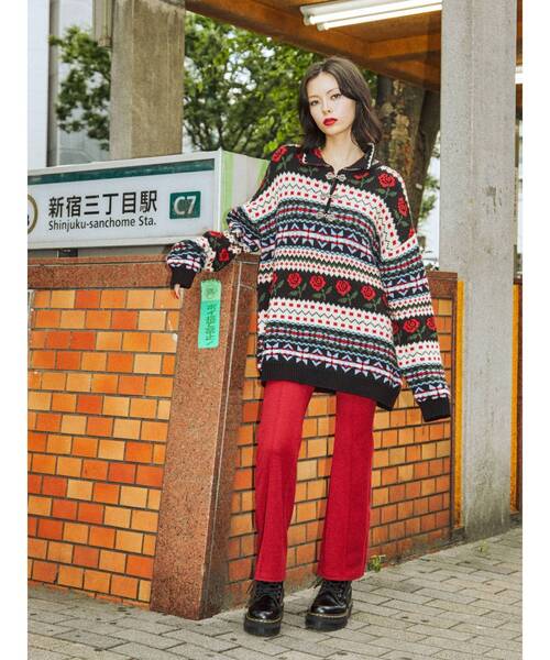 jouetie（ジュエティ）の「センターステッチフィットフレアパンツ（その他パンツ・レディース・ブラック/パープル/レッド/グリーン・MEDIUM）」の19枚目の写真