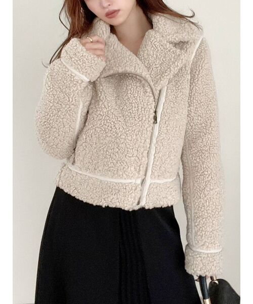 RESEXXY（リゼクシー）の「ボアライダースブルゾン（ブルゾン・レディース・アイボリー/ブラック/モカ・FREE）」の2枚目の写真